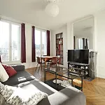 Luminous Appt With View - Grands Boulevards